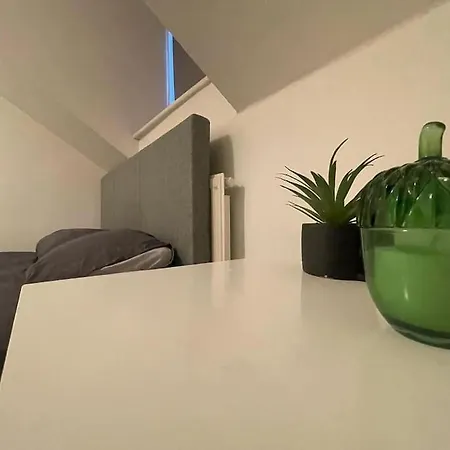 Old Listing Headingley Leeds