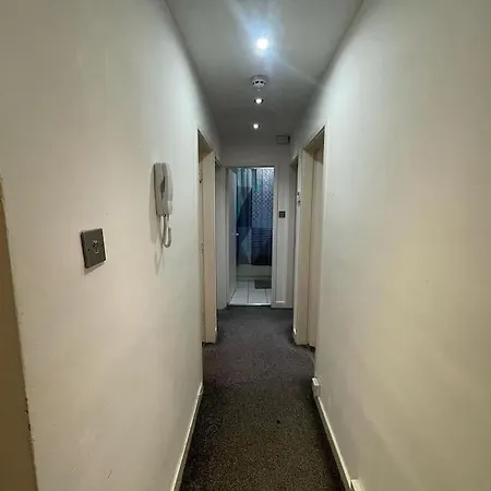 Old Listing Headingley Leeds Appartement